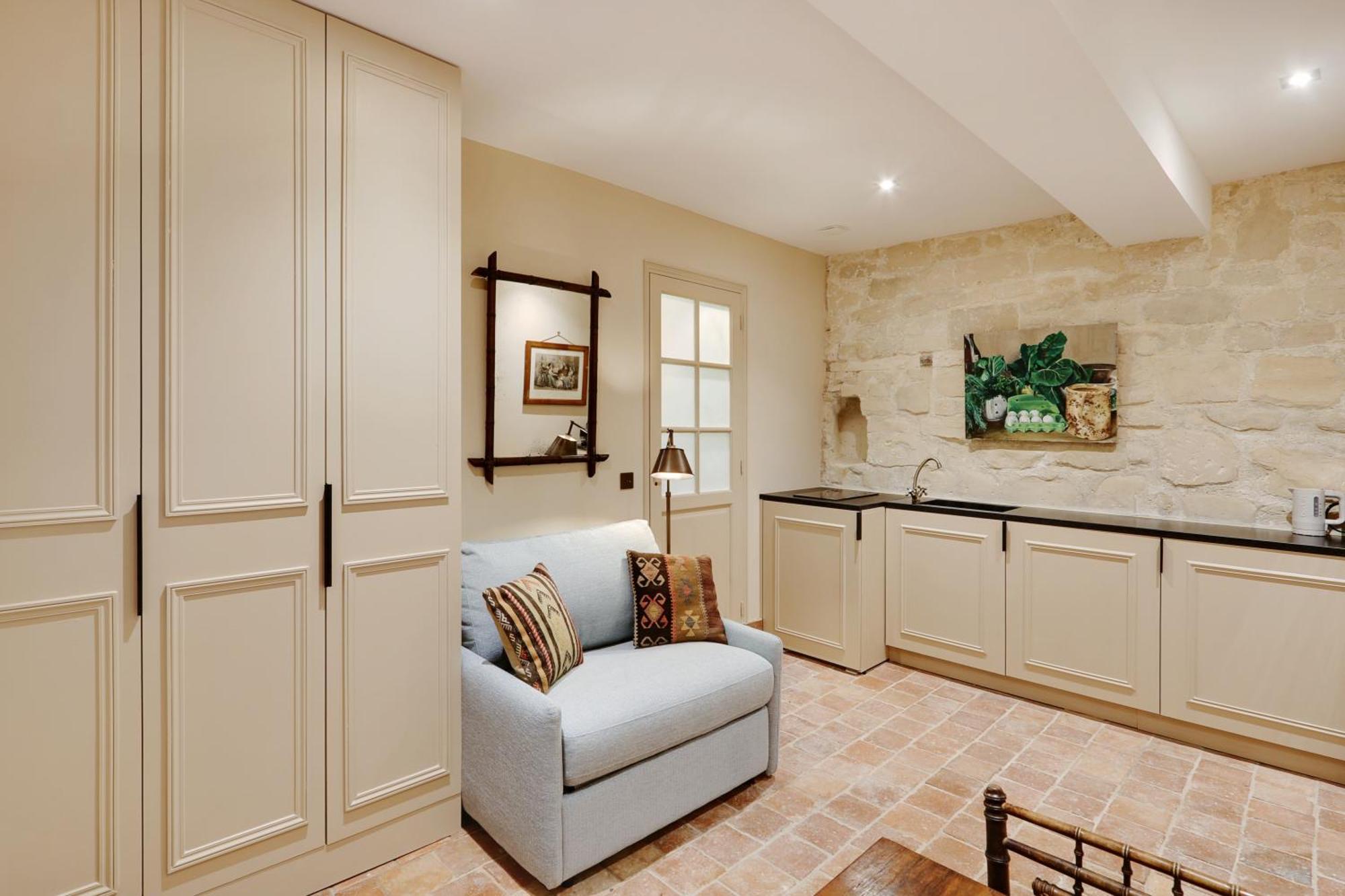 Apartment Pick A Flat's In Saint Germain - Paul-louis Courier