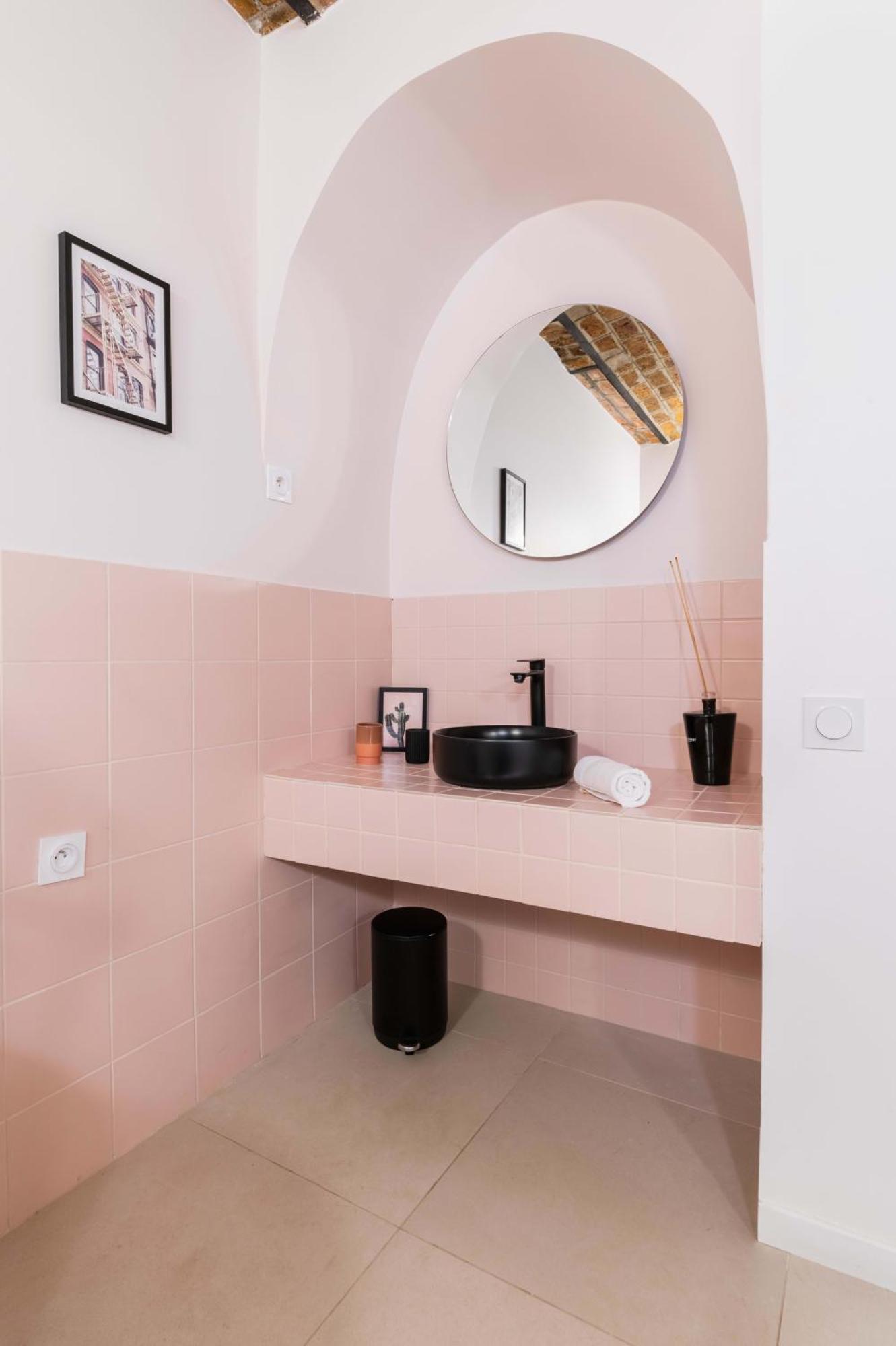 Apartment Luxueux Avec Salle De Bains De Reve 6p