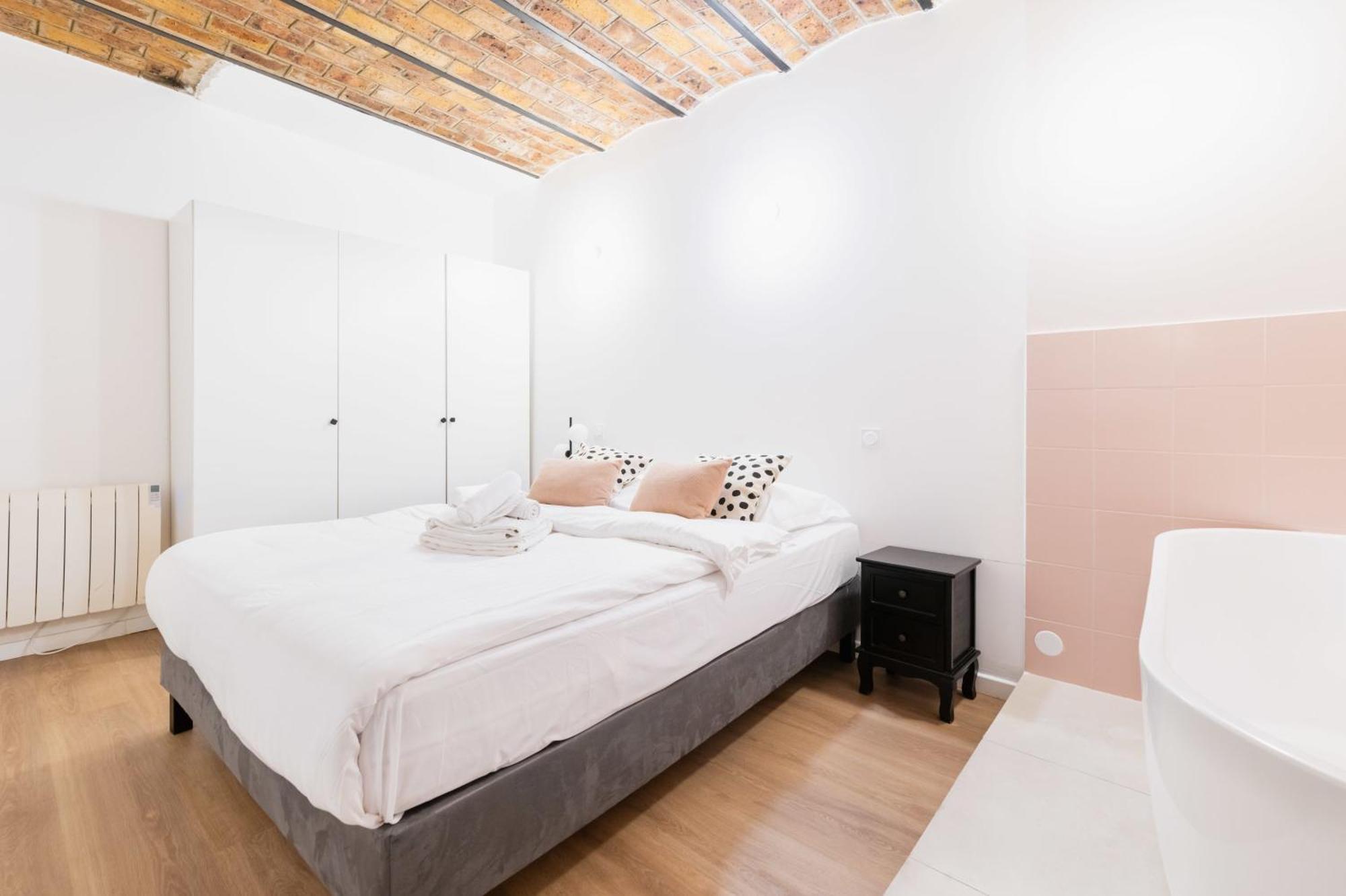 Luxueux Avec Salle De Bains De Reve 6p Paris