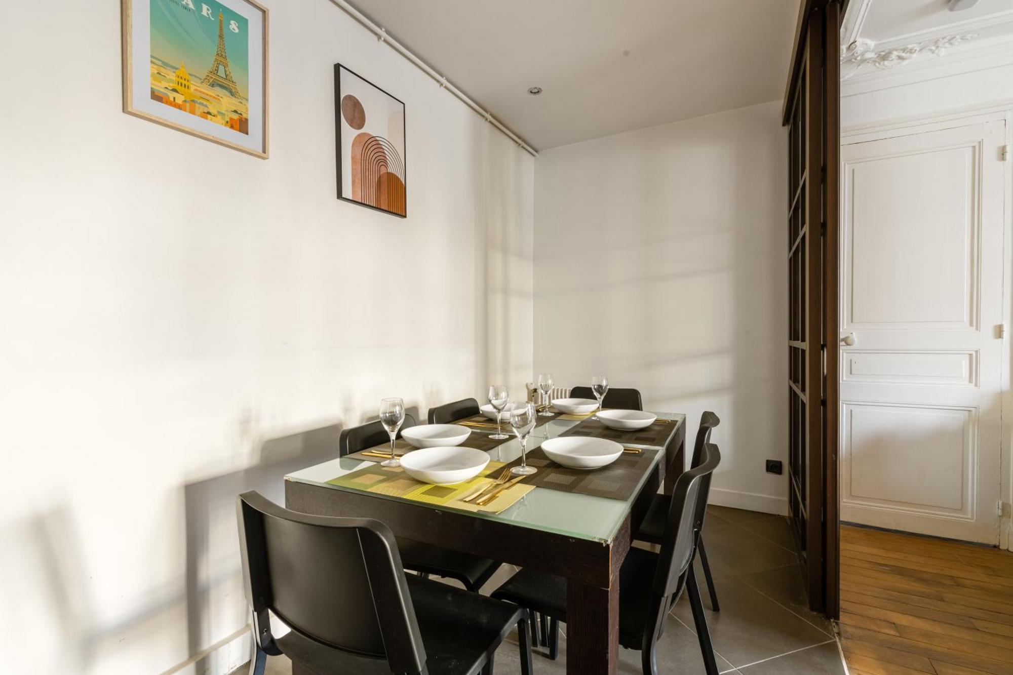 Quartier La Madeleine Free Netflix * Paris