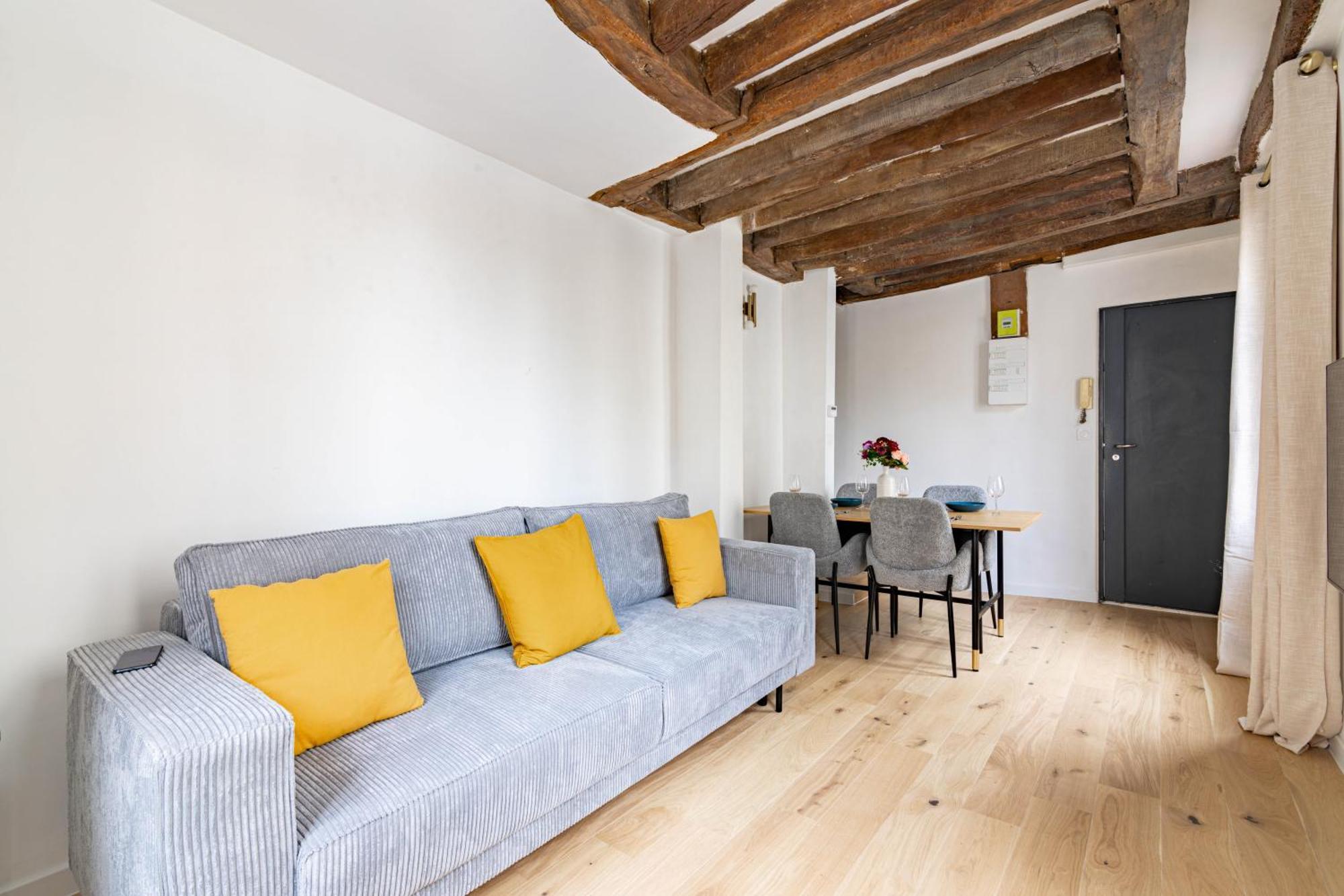 Quartier Fontaine Chatelet Les Halles Free Netflix Paris