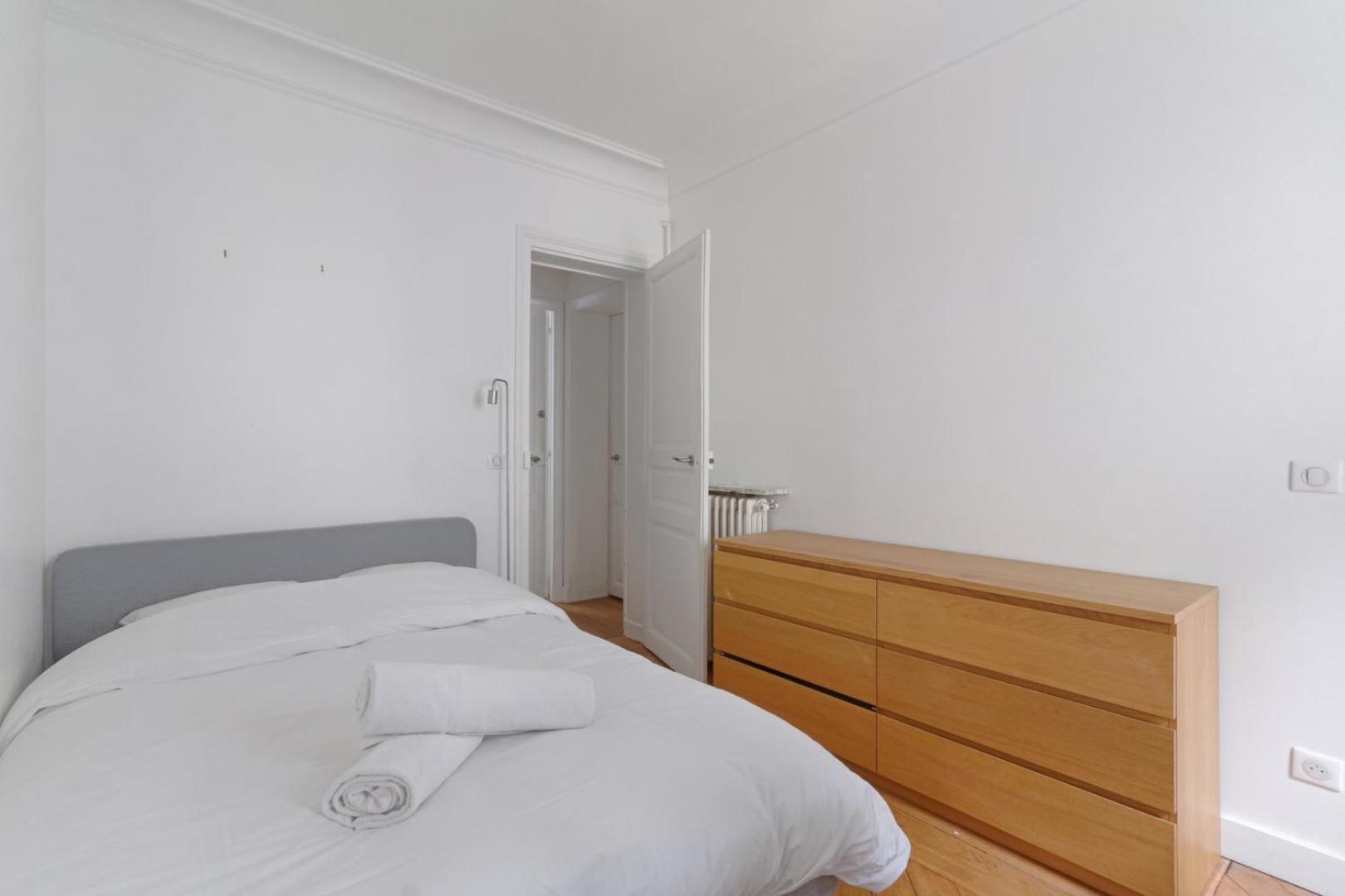 Residor - Charmant 5p Europe Apartment *