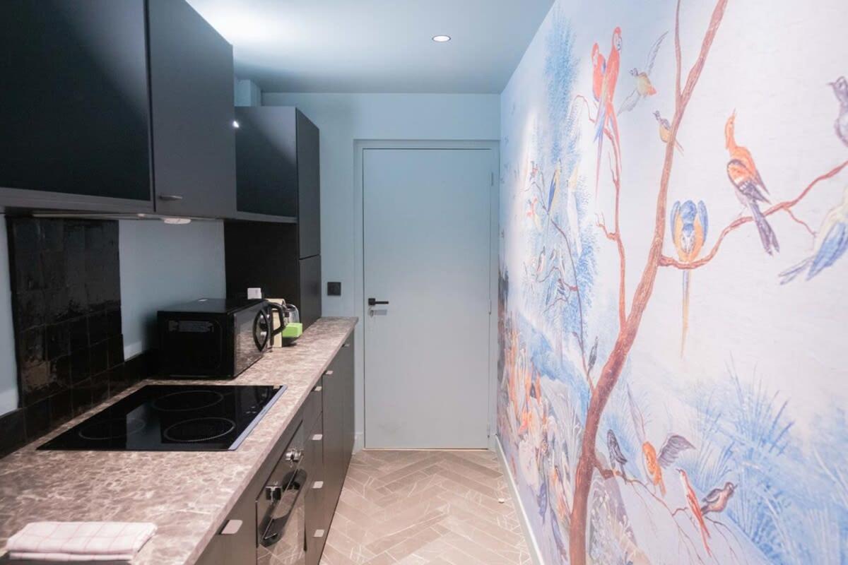 Apartment Recently Renovated 3bd Next To Invalides *