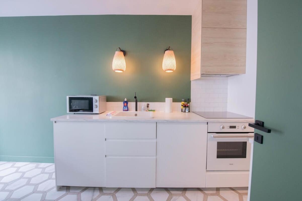 Apartment Recently Renovated 3bd Next To Invalides Paris