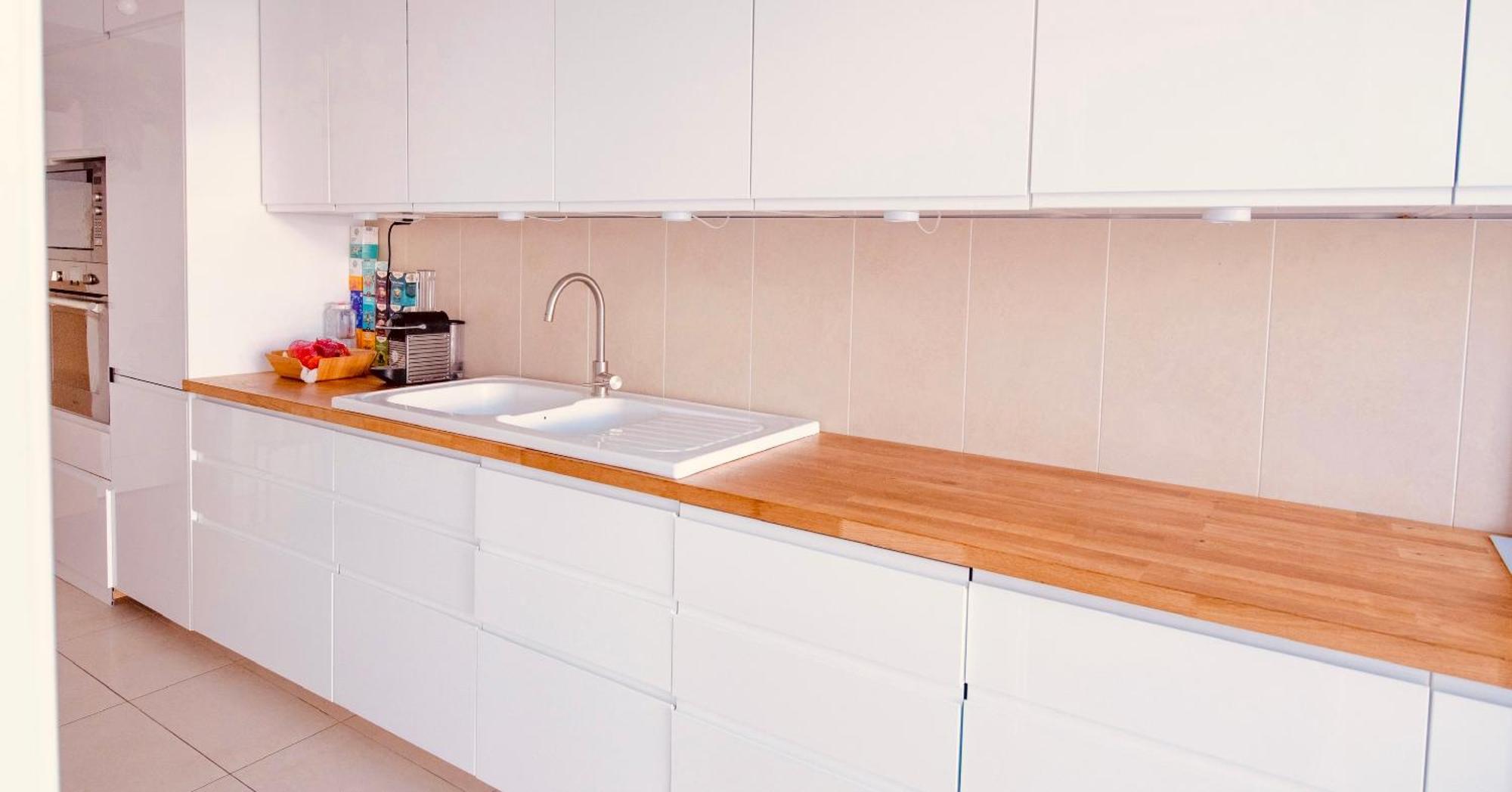 Homestay 2 Private Bedrooms, Montparnasse Station Paris