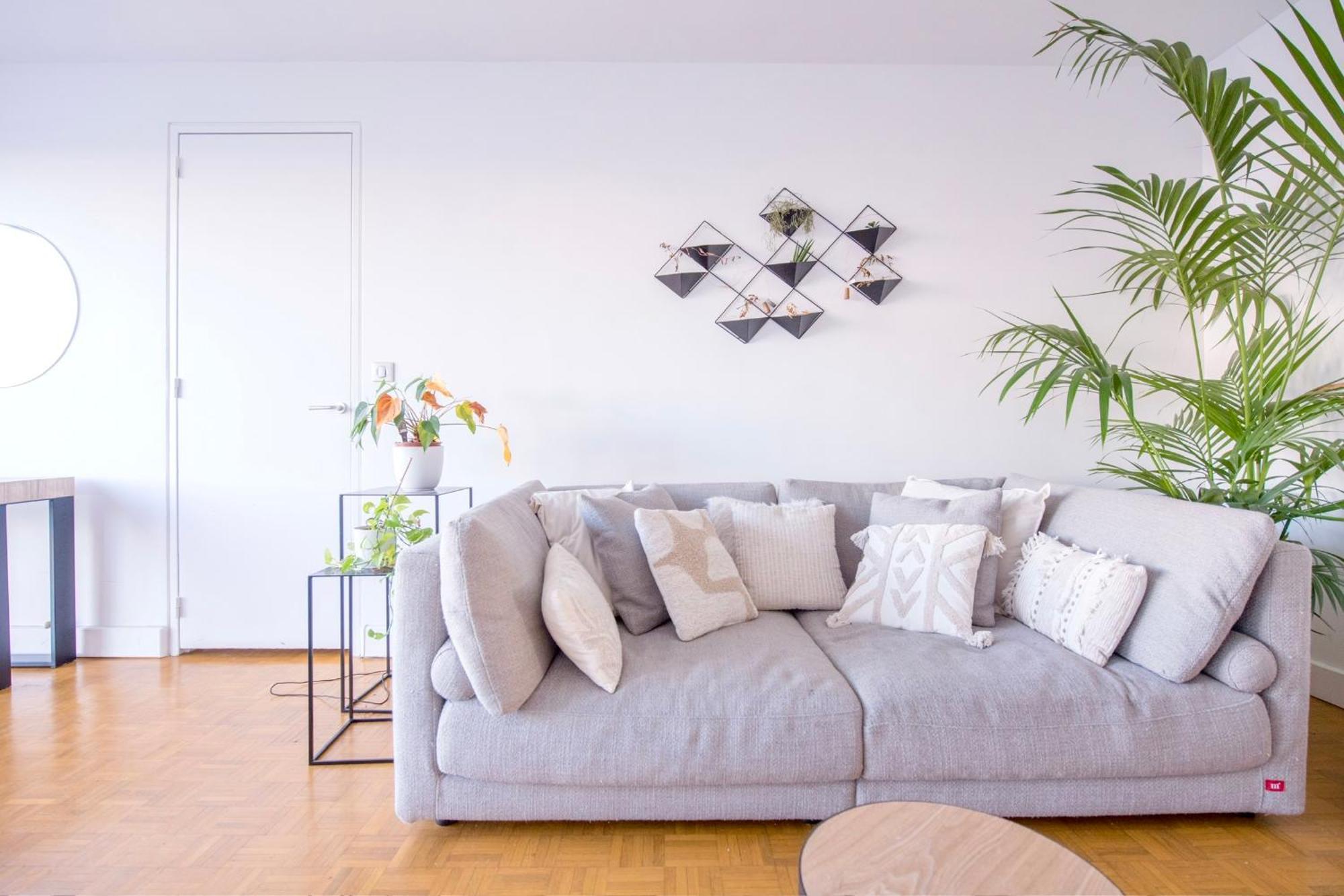 2 Private Bedrooms, Montparnasse Station Homestay