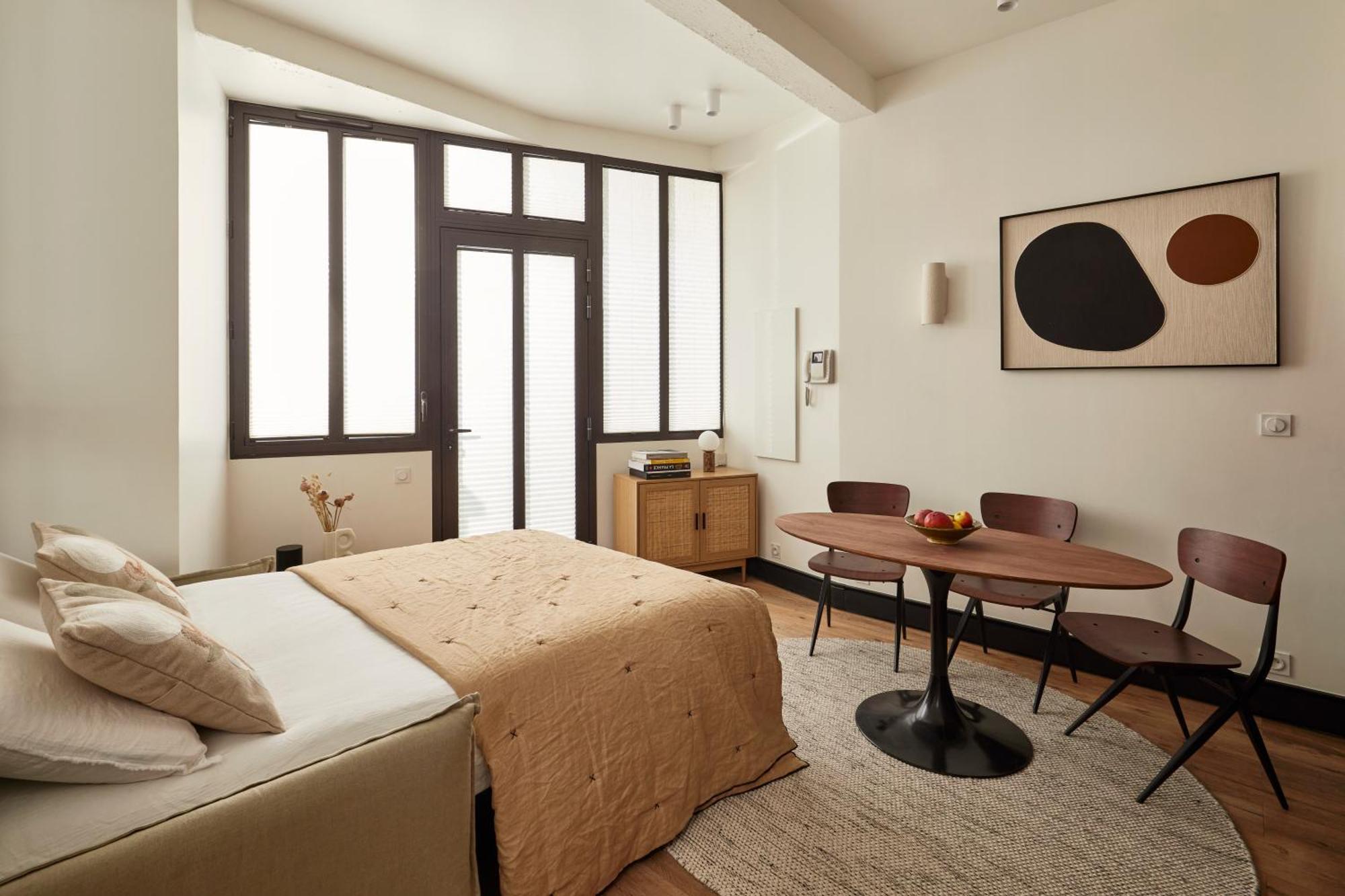 Cosy 1br With Outside Space Near Canal Saint Martin Appartement *