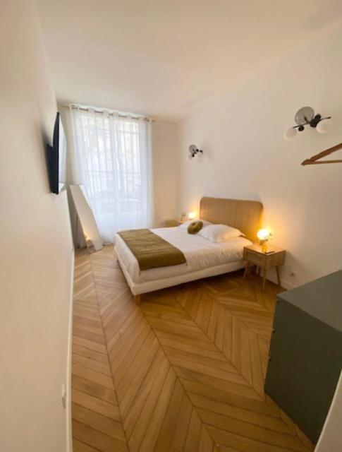 Appartement Tour Eiffel/luxury N°6