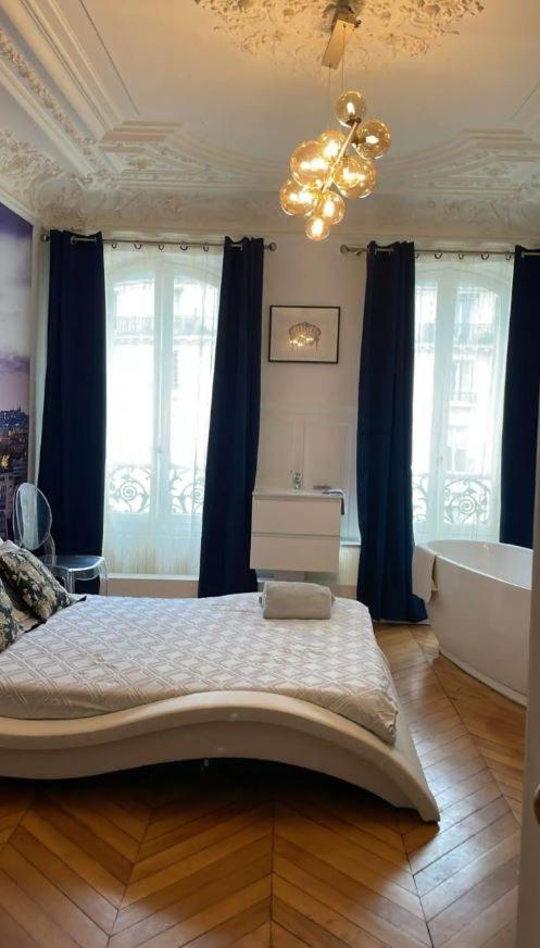 Apartment Guest Nearby Champs Elysees Paris