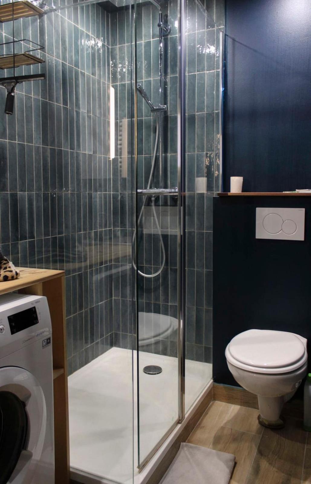 New Cocoon With Garden Near Buttes-chaumont * Paris