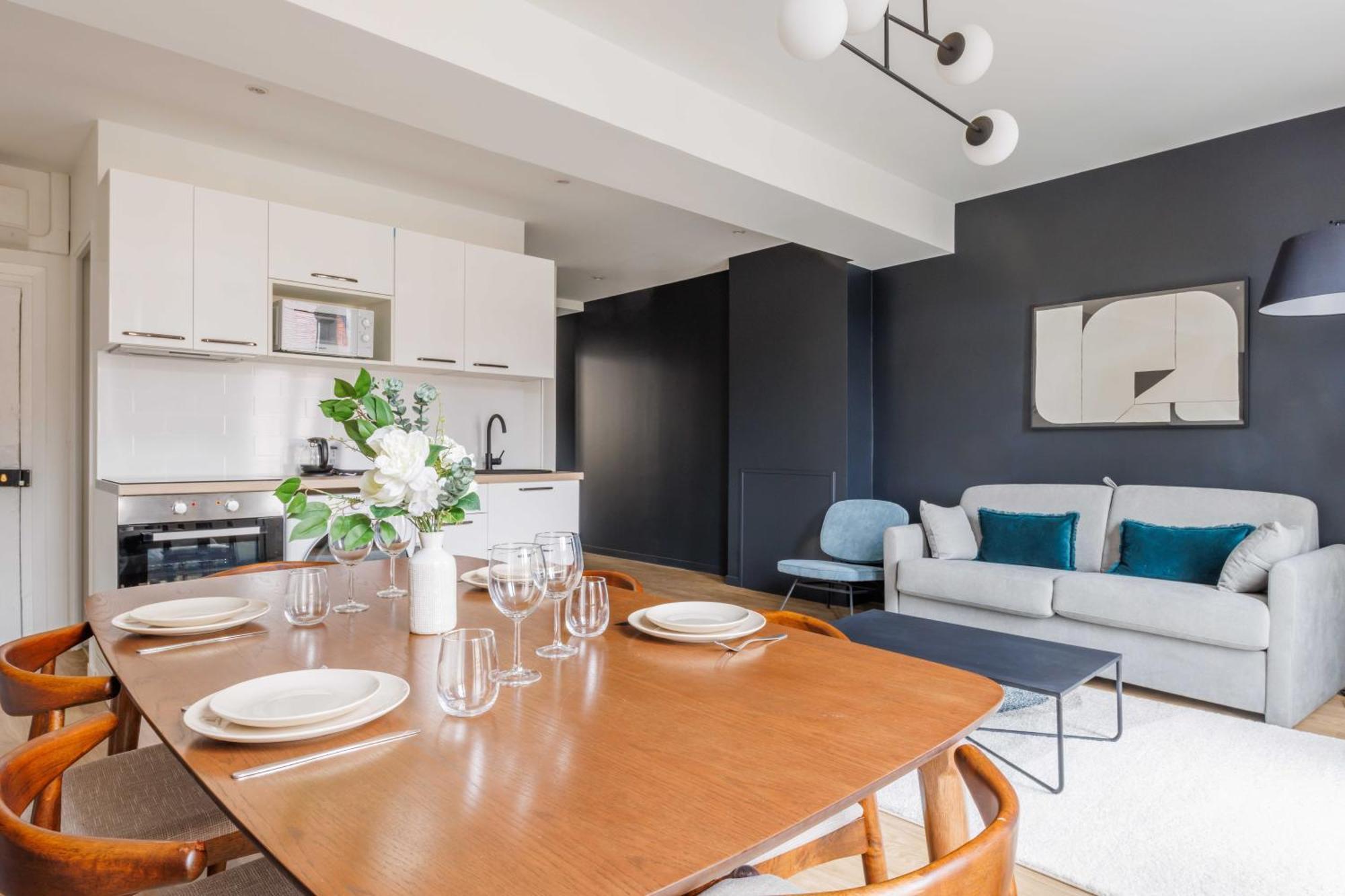 Bon Marche Apartment *