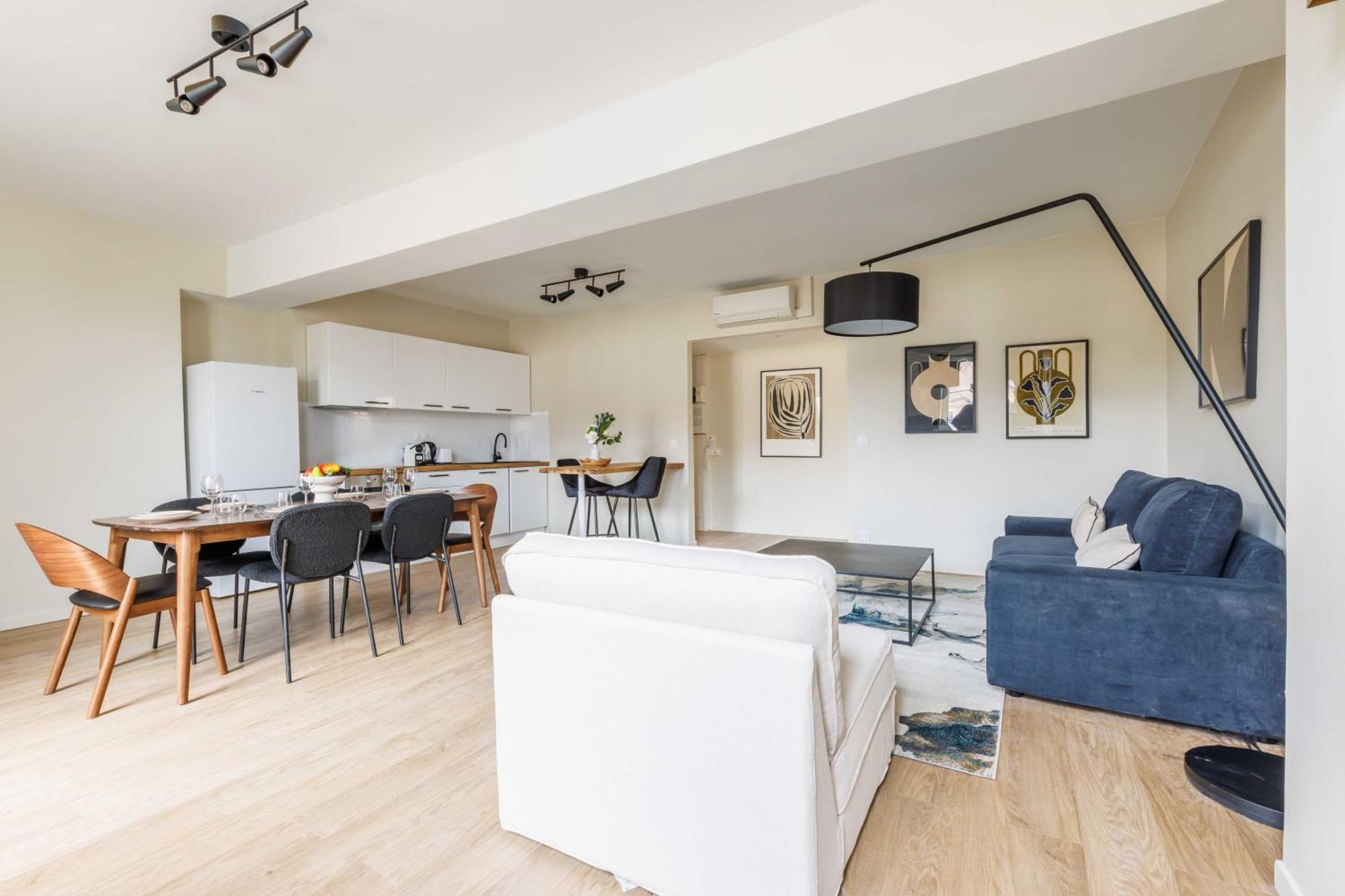 Bon Marche Apartment