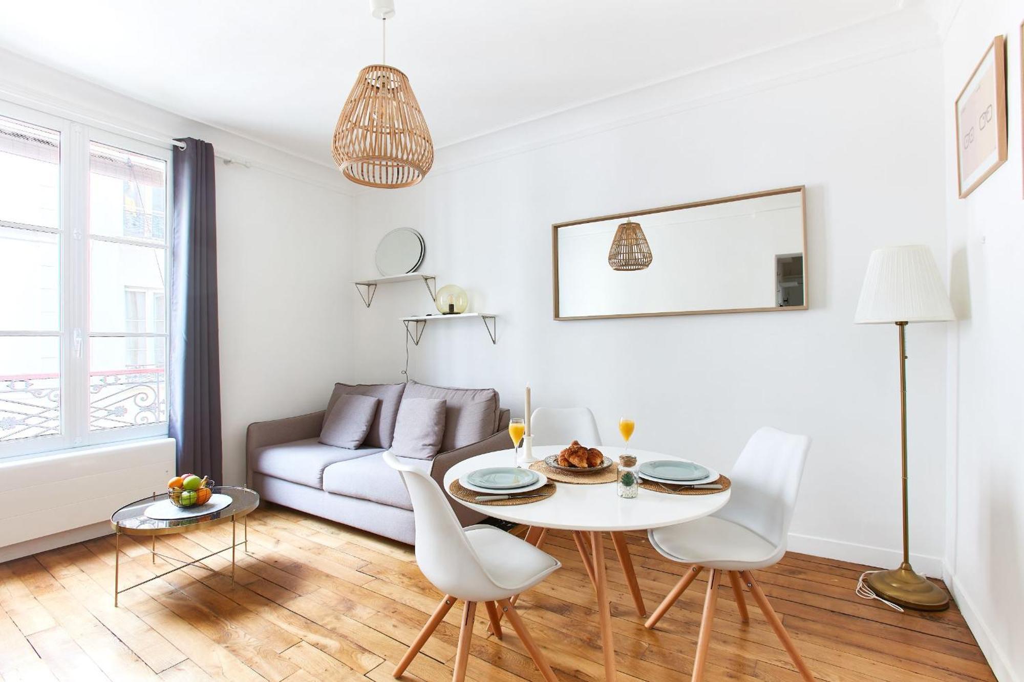 Appartement Montmartre 2Br Apartment *