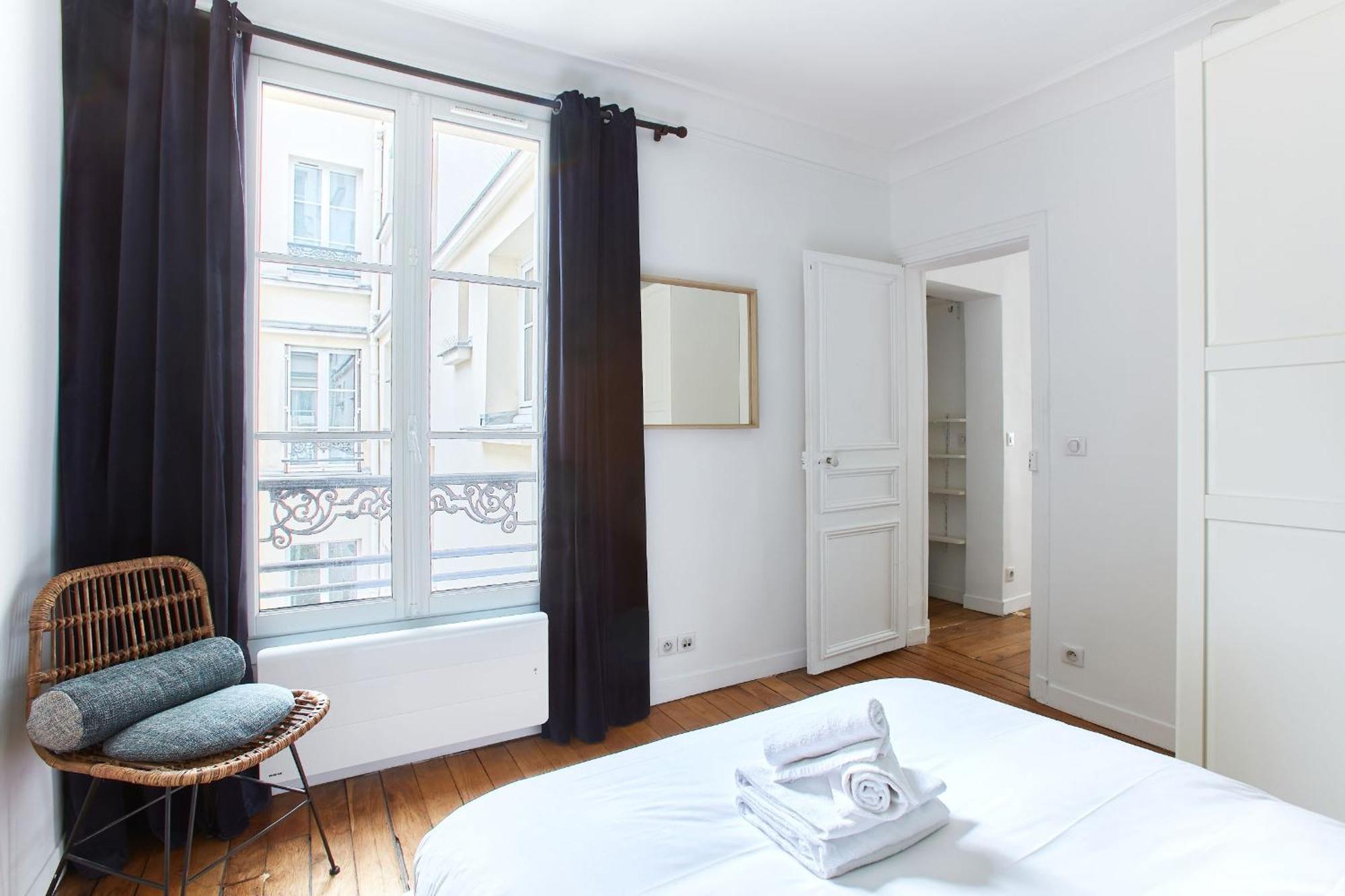 Montmartre 2Br Apartment