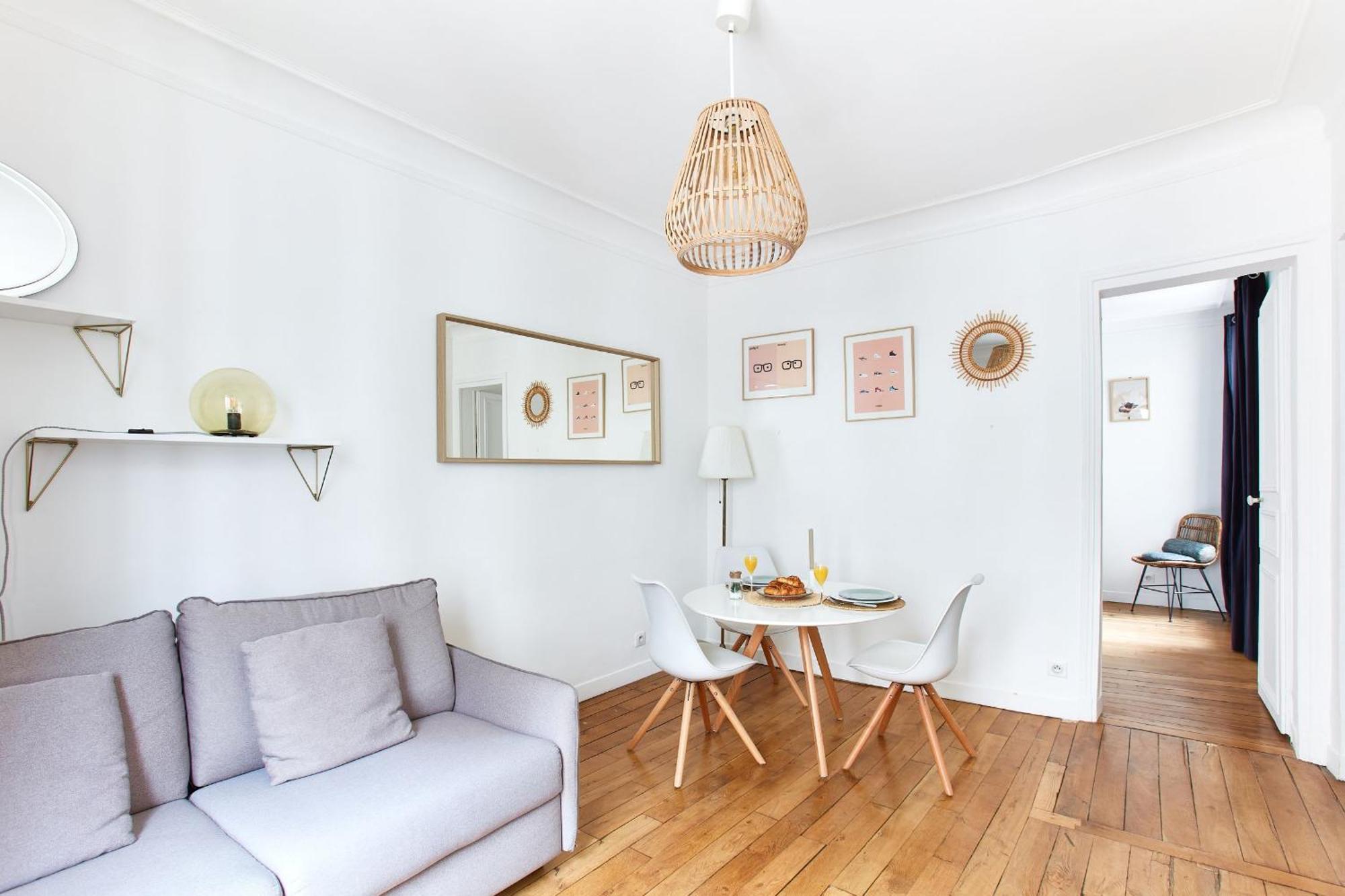 Appartement Montmartre 2Br Apartment *