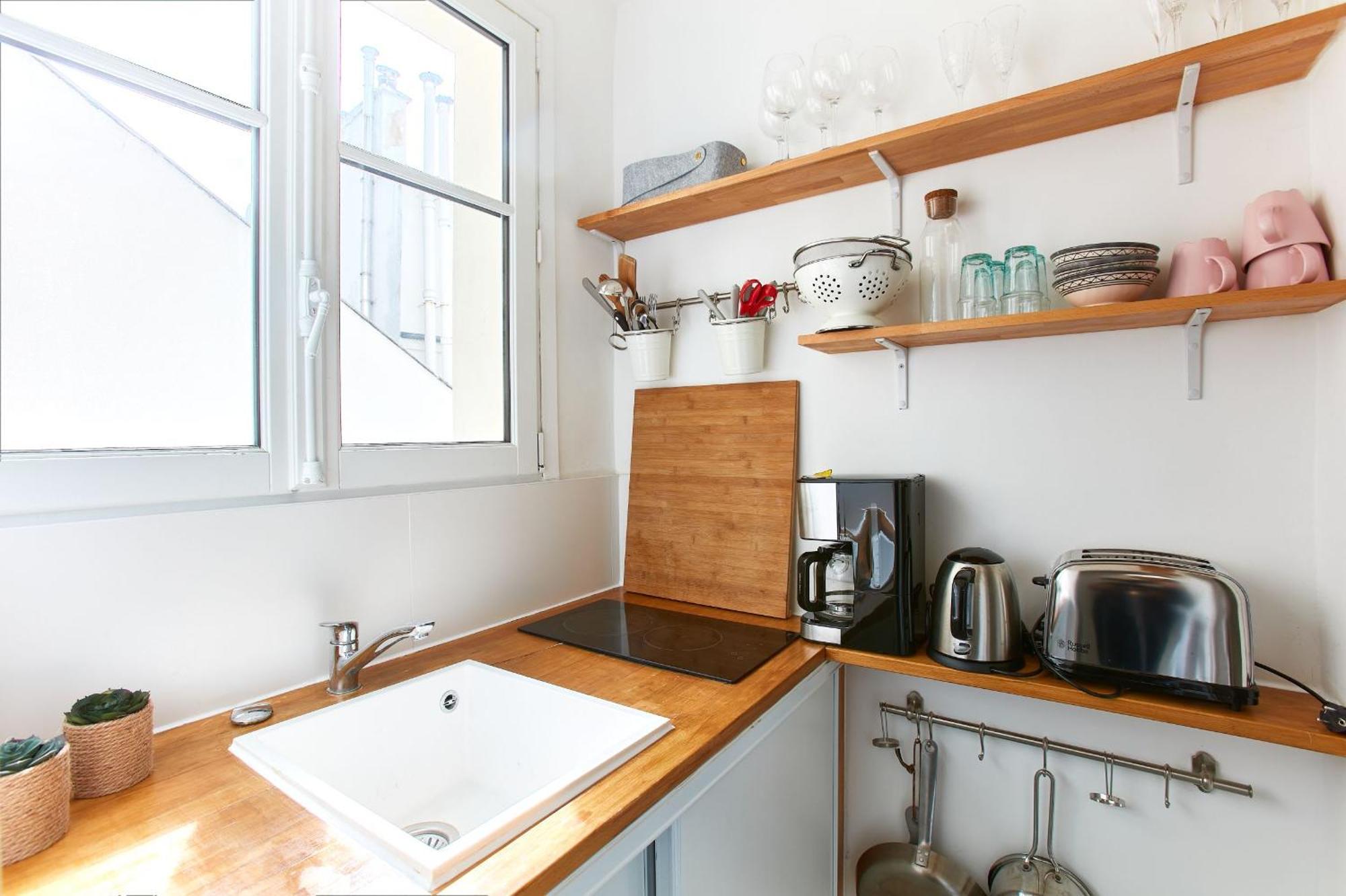 Montmartre 2Br Apartment