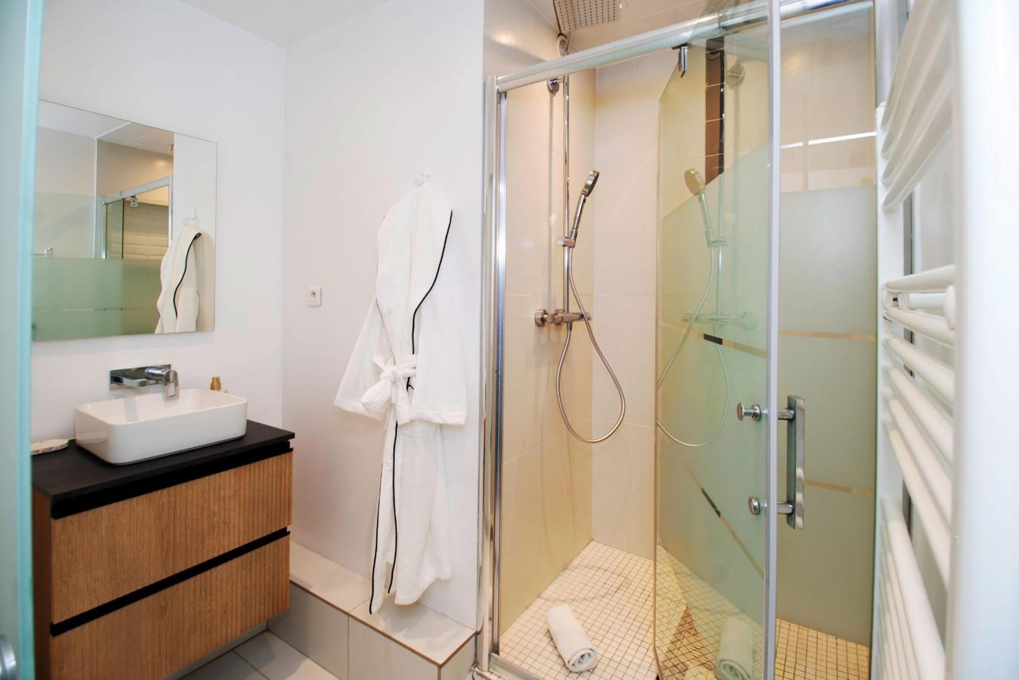 Montmartre & Batignolles - Cityapartmentstay Paris