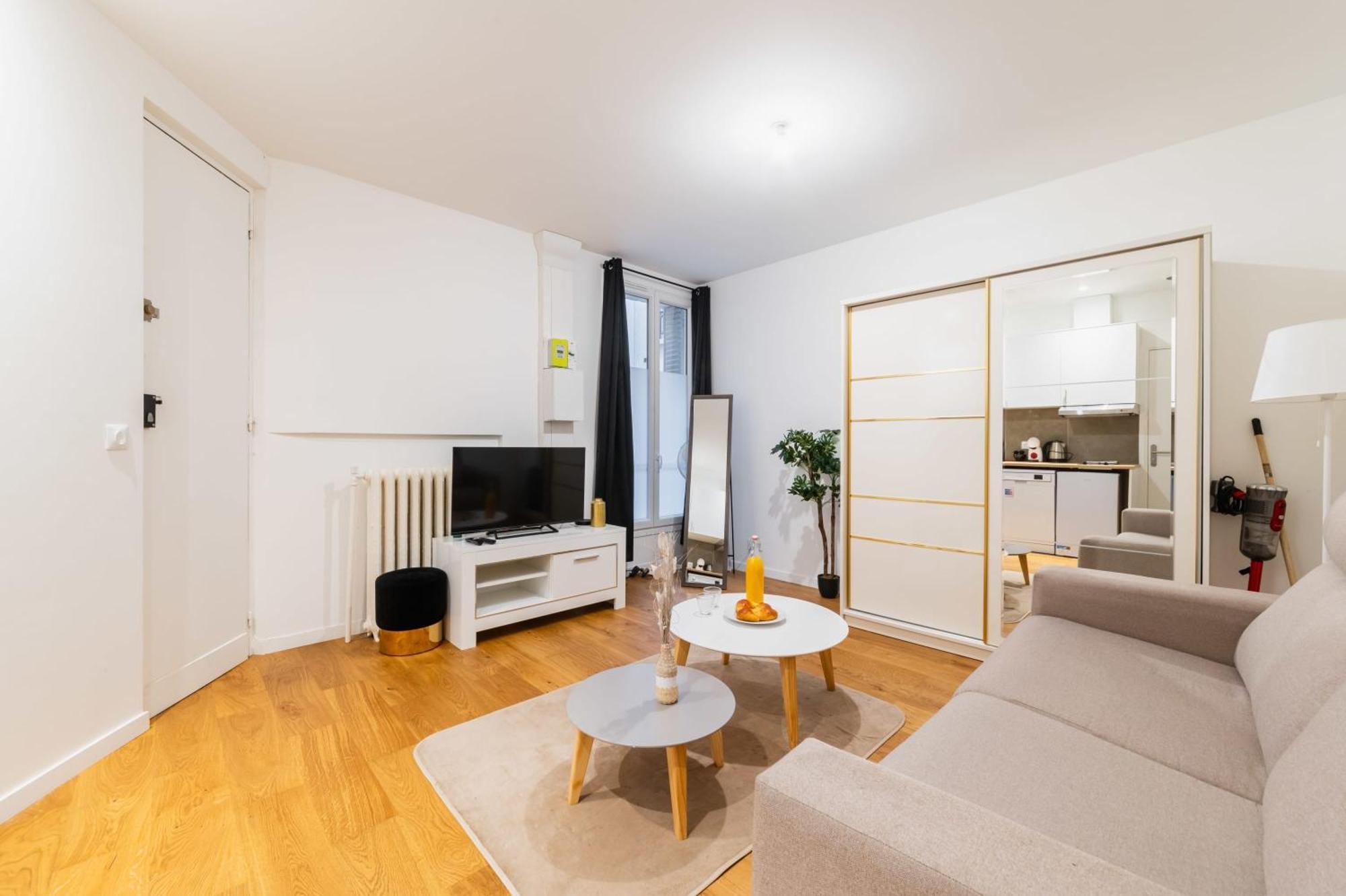 Studio Moderne Et Lumineux Pres De Montmartre - 2p