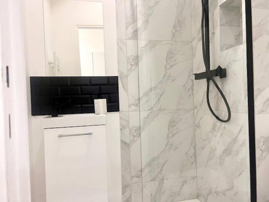Annah Appartement Paris