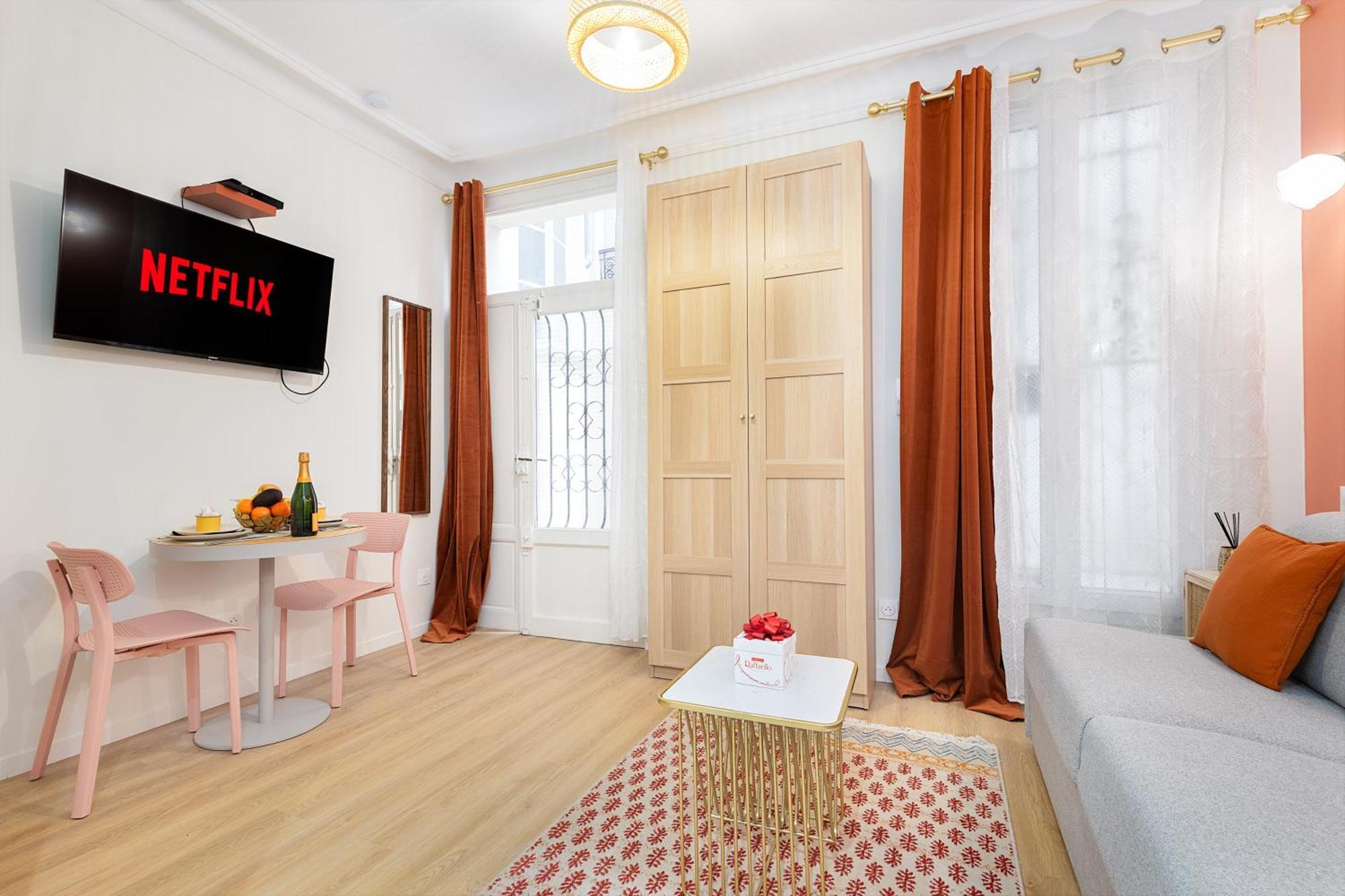 Guestrust- Arc De Triomphe Corail Appartement *