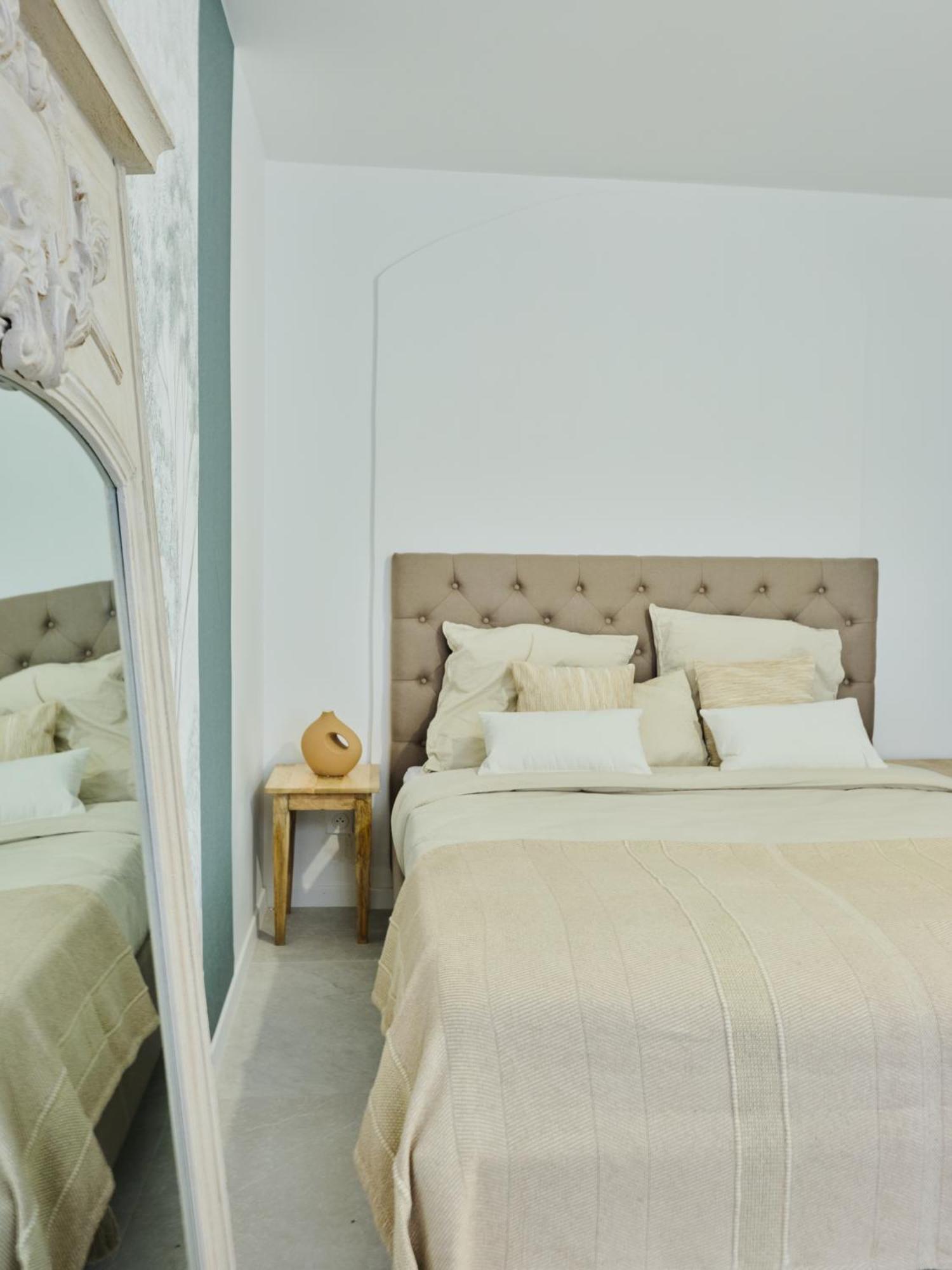 Appartement Bel Au Charme Parisien, Pour 6 Personnes *