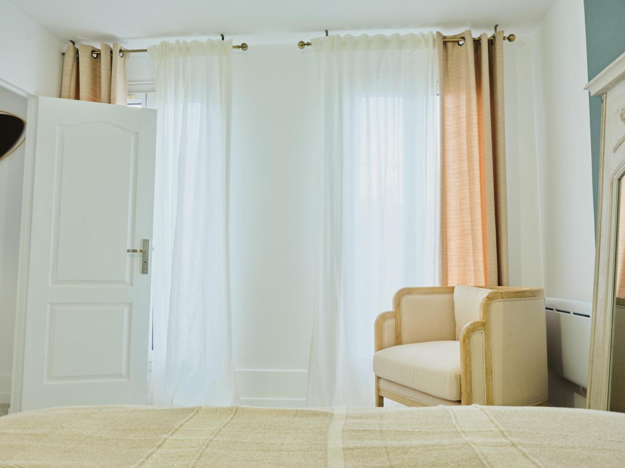 Bel Au Charme Parisien, Pour 6 Personnes Appartement