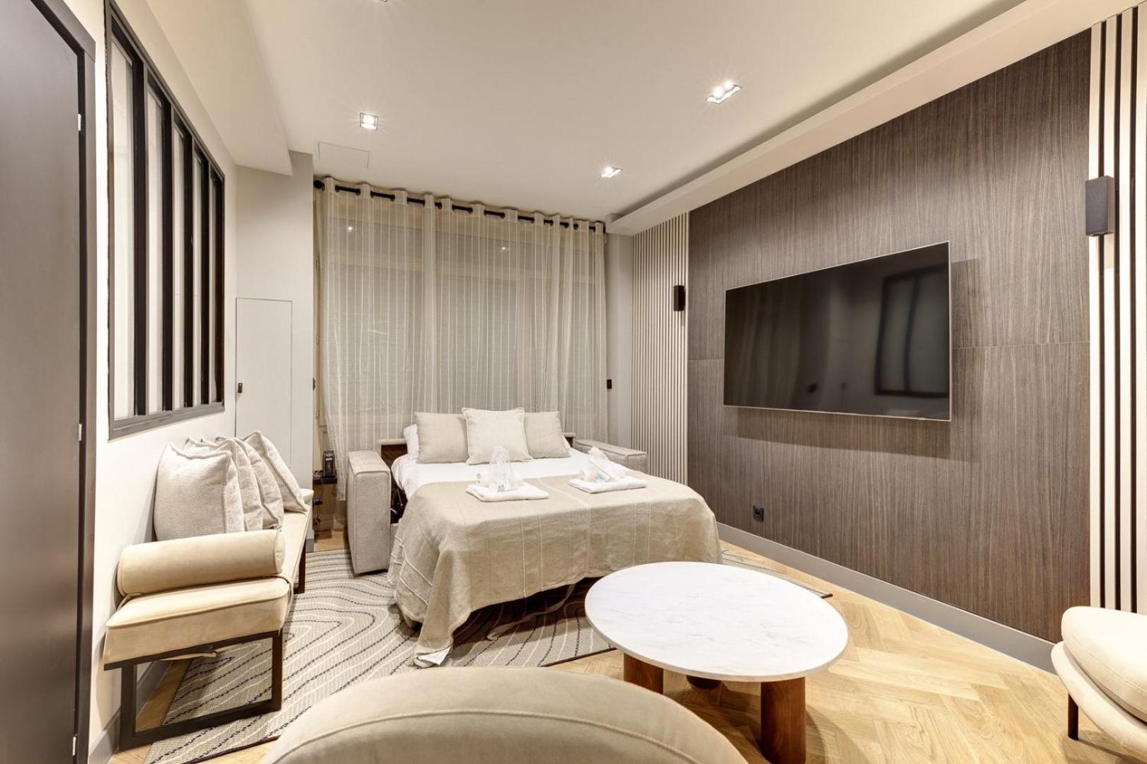 327 Le Marais - Superb In Paris