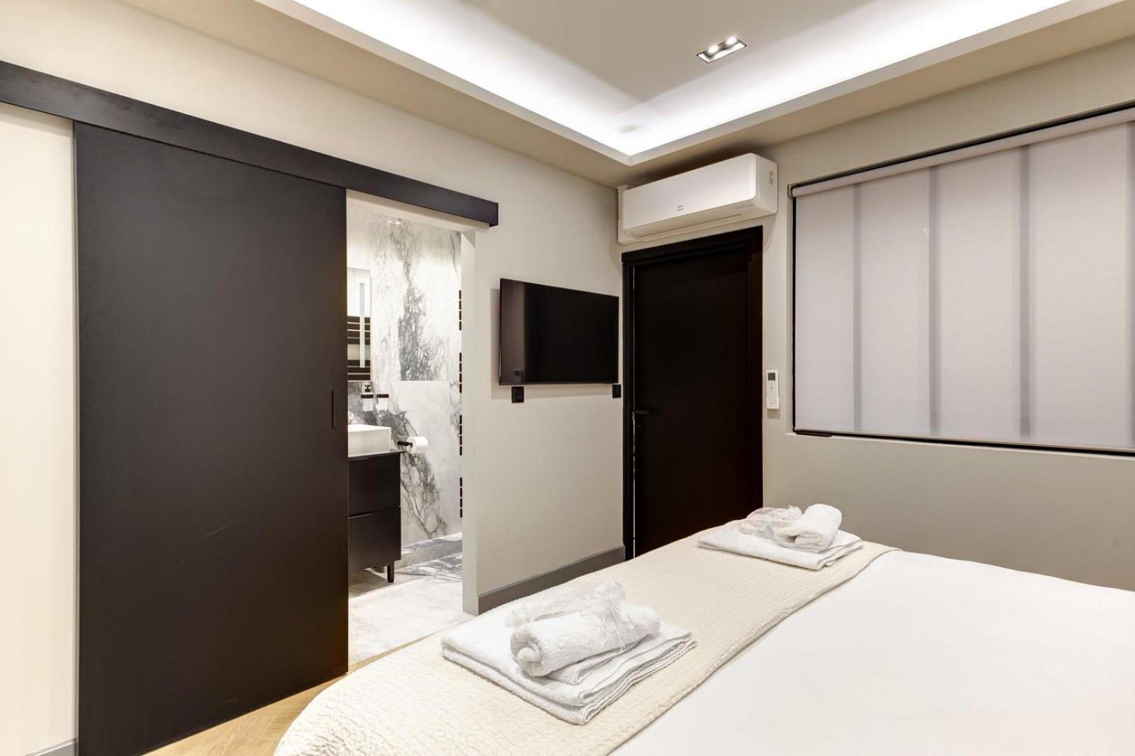 327 Le Marais - Superb In * Paris