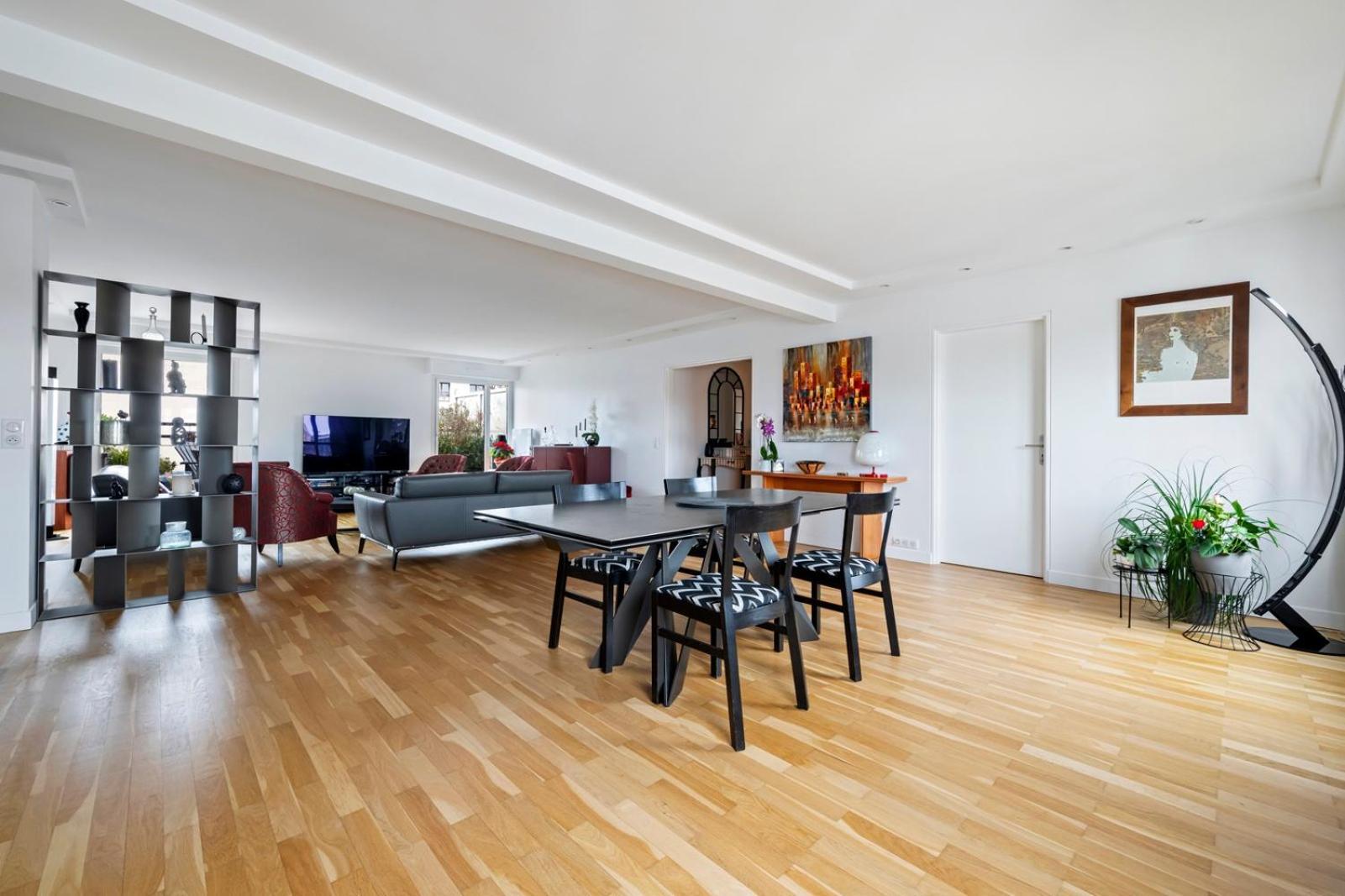 Veeve - Abstract Allure Apartment *