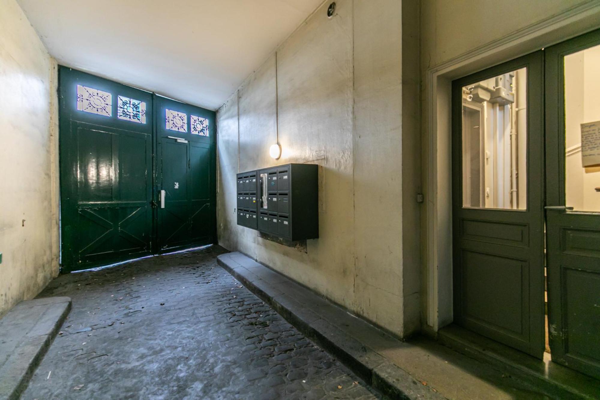 Mba - Splendide - Patay 1 - Proche Bercy Paris
