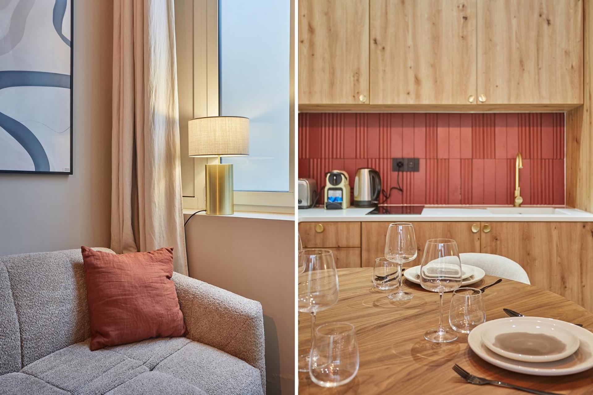 Center Of By Prestige Apartment *