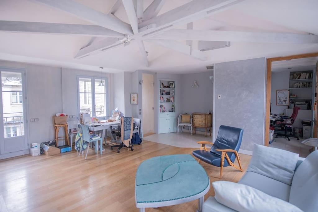 Apartment Amazing Flat 3 Bedrooms Notre Dame