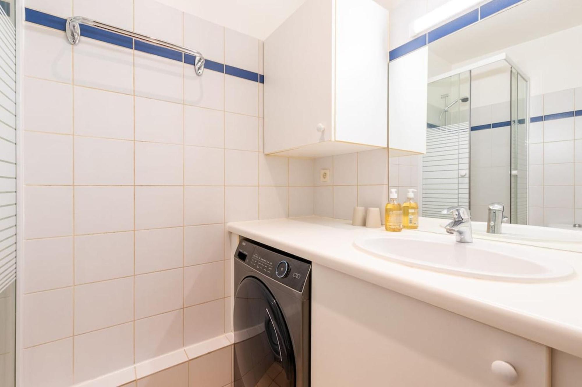 Cosy & Well-connected 1bd Apartmentsaint Lazare Apartment