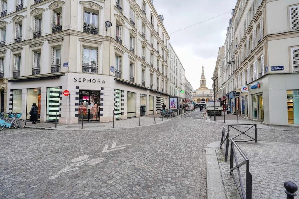 Apartment 4g#appart 8pers # 3 # Commerce # 15#ac *