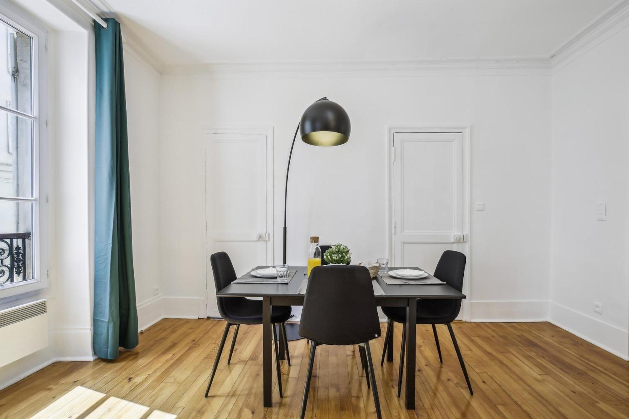 Appartement Trocadeo 1br Cozy *