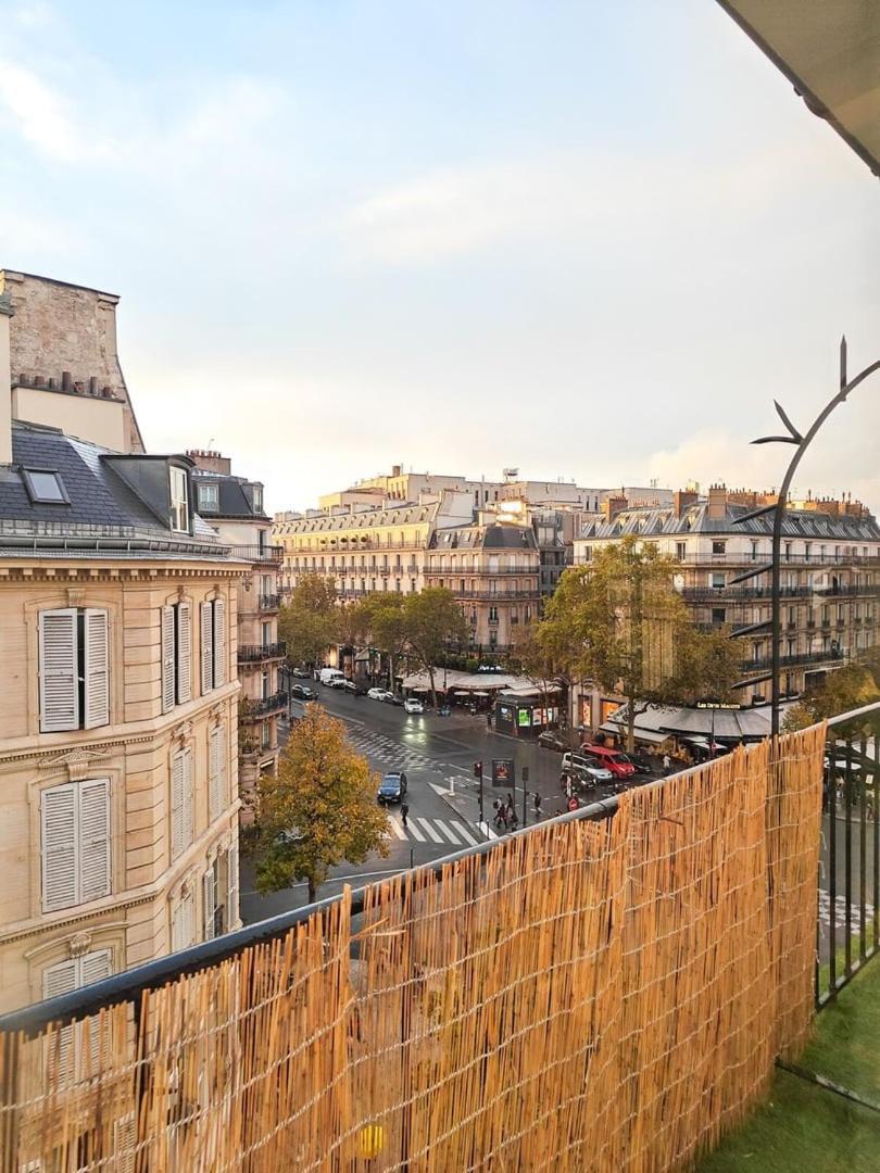 Saint-germain-des-pres Story Paris