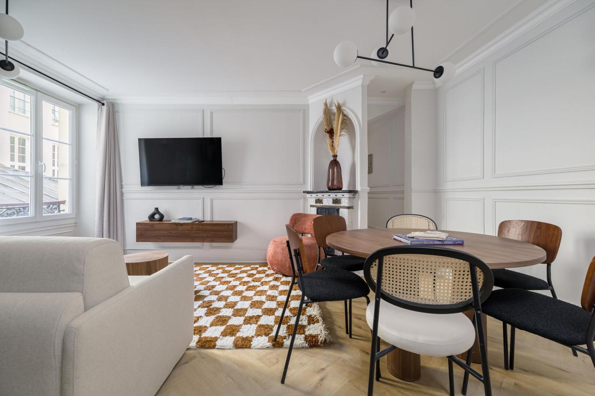 Apartment Poetic - Saint Lazare
