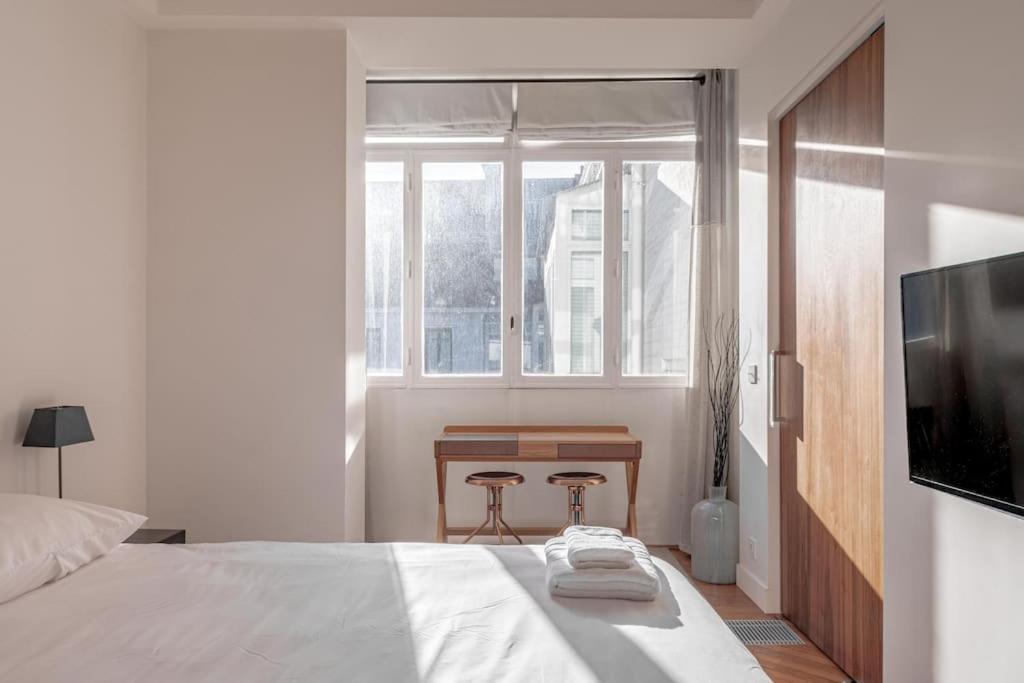 Stylish Flat 2 Bedr By Champs Elysees Paris