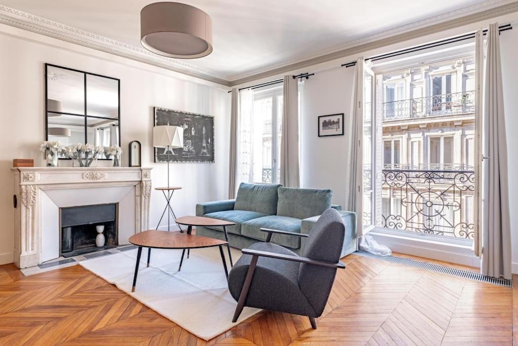 Stylish Flat 2 Bedr By Champs Elysees Apartment Paris