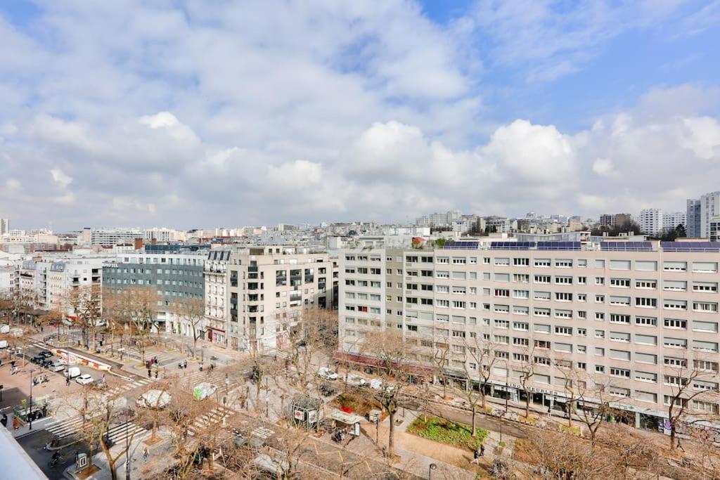 Apartment Avec Balcon Et Parking A 1min Du Metro Paris