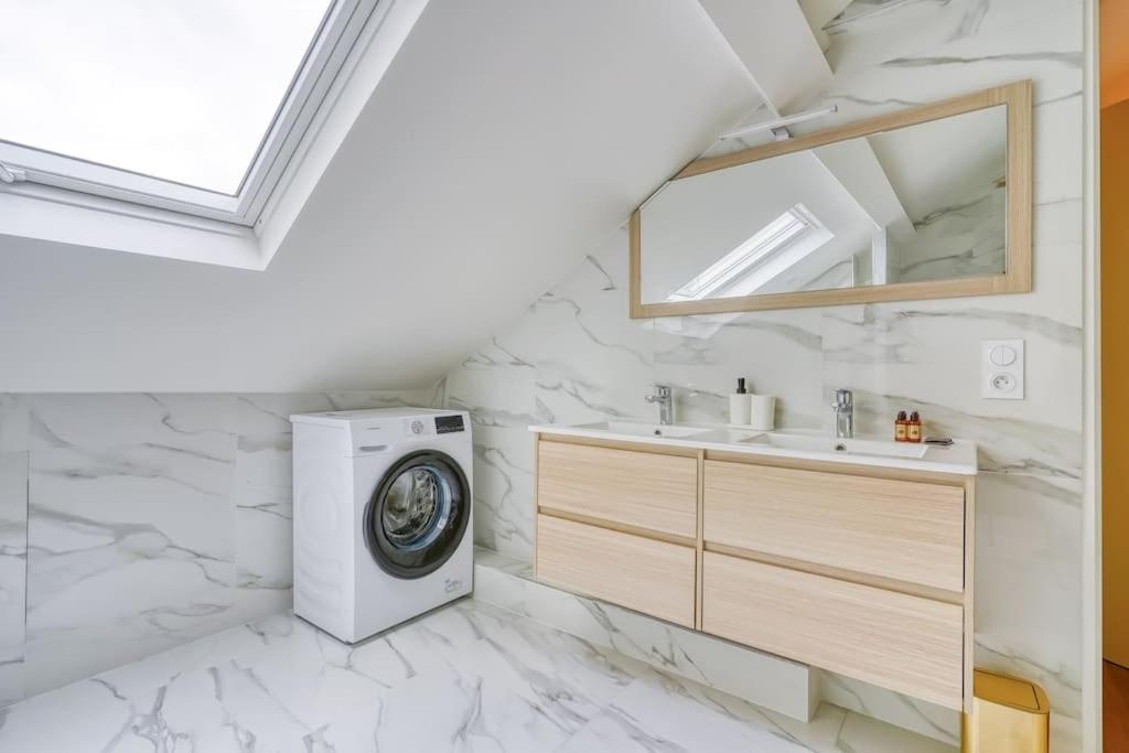 Apartment 4d#appart 4pers # 1 # Commerce # 15#ac Paris
