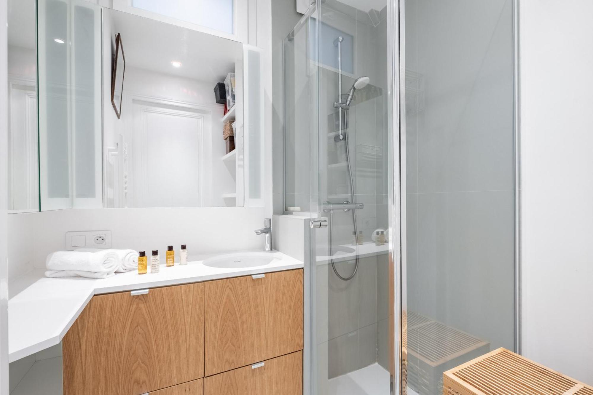 Veeve - Eiffel Eminence Appartement *