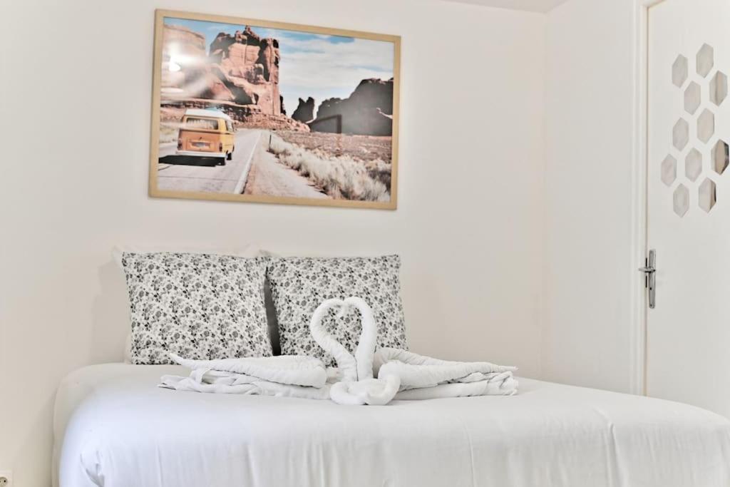 Proche Canal Saint Martin Apartment *