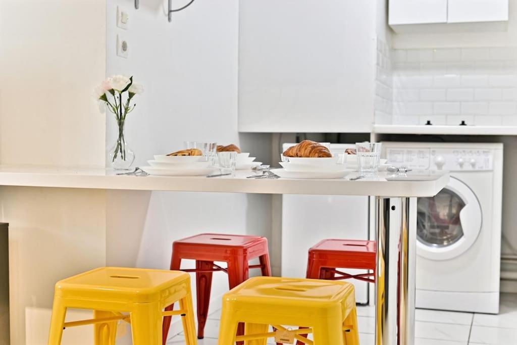 Proche Canal Saint Martin Apartment