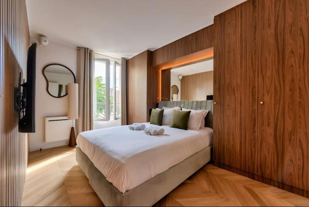Appartement De Luxe Pres Des Champs Elysees Paris