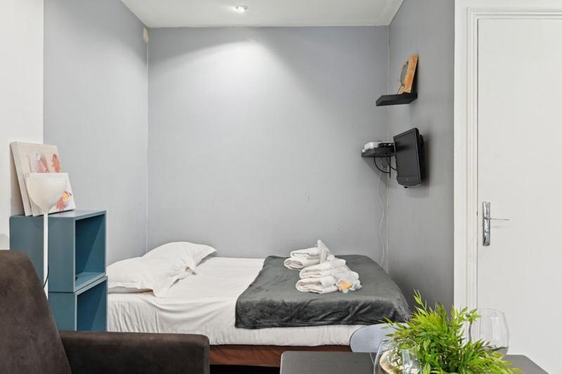 324 Vanves - Superb In