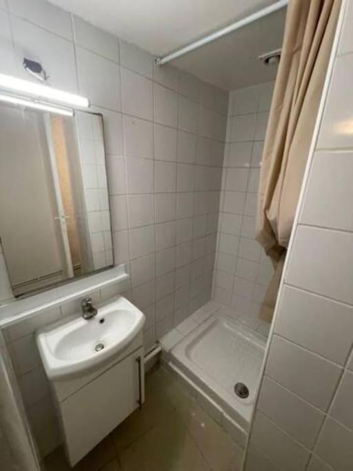 Grand - Montmartre - Republique - Anvers - 6 Pers Appartement Paris