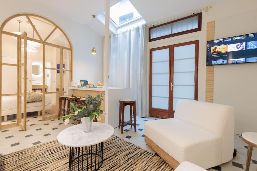 New Luxury And Cozy - Notre Dame