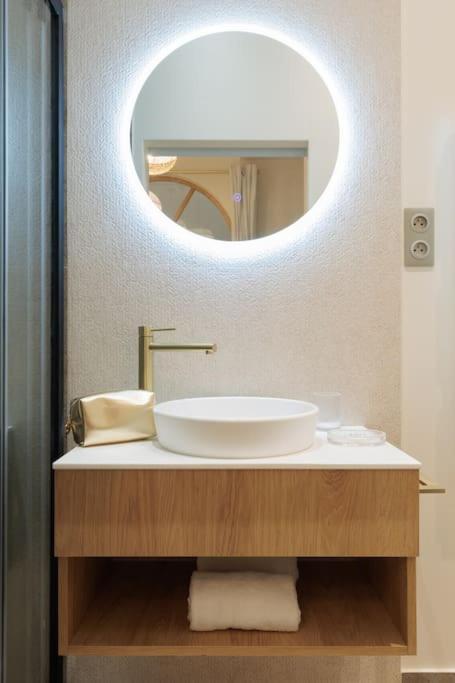Apartment New Luxury And Cozy - Notre Dame