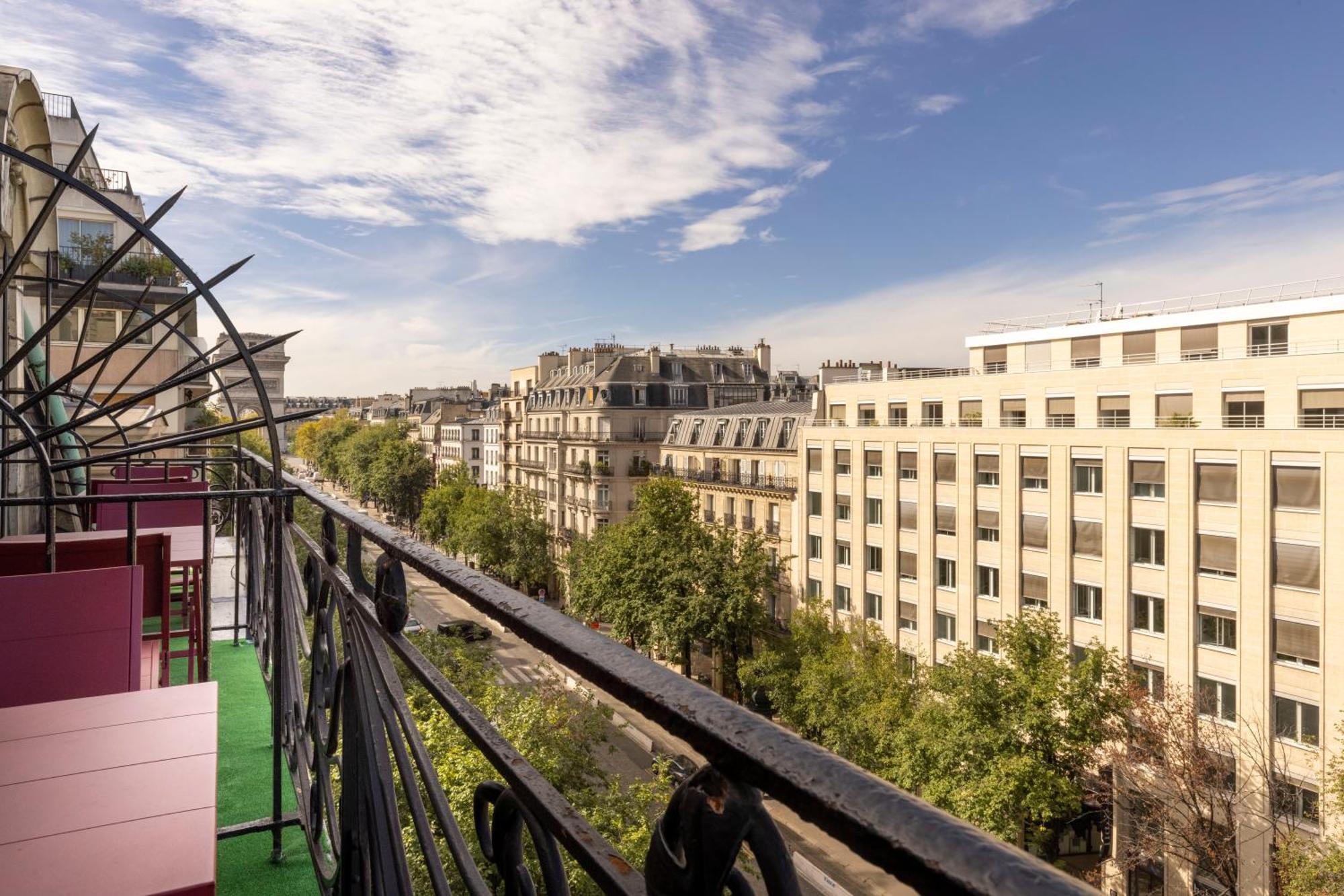 Elysees Ceramic Hotel 3*